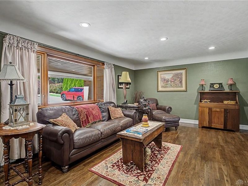 4070 Woodedge Drive, Bellbrook, OH 45305 Photo 11