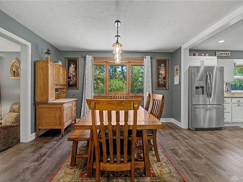 4070 Woodedge Drive, Bellbrook, OH 45305 Photo 14