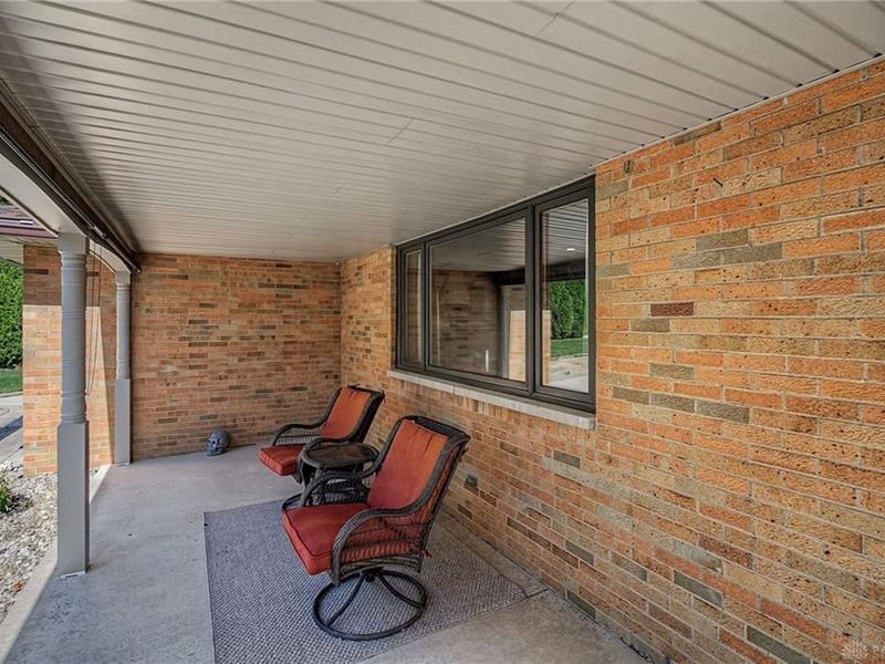 4070 Woodedge Drive, Bellbrook, OH 45305 Photo 7
