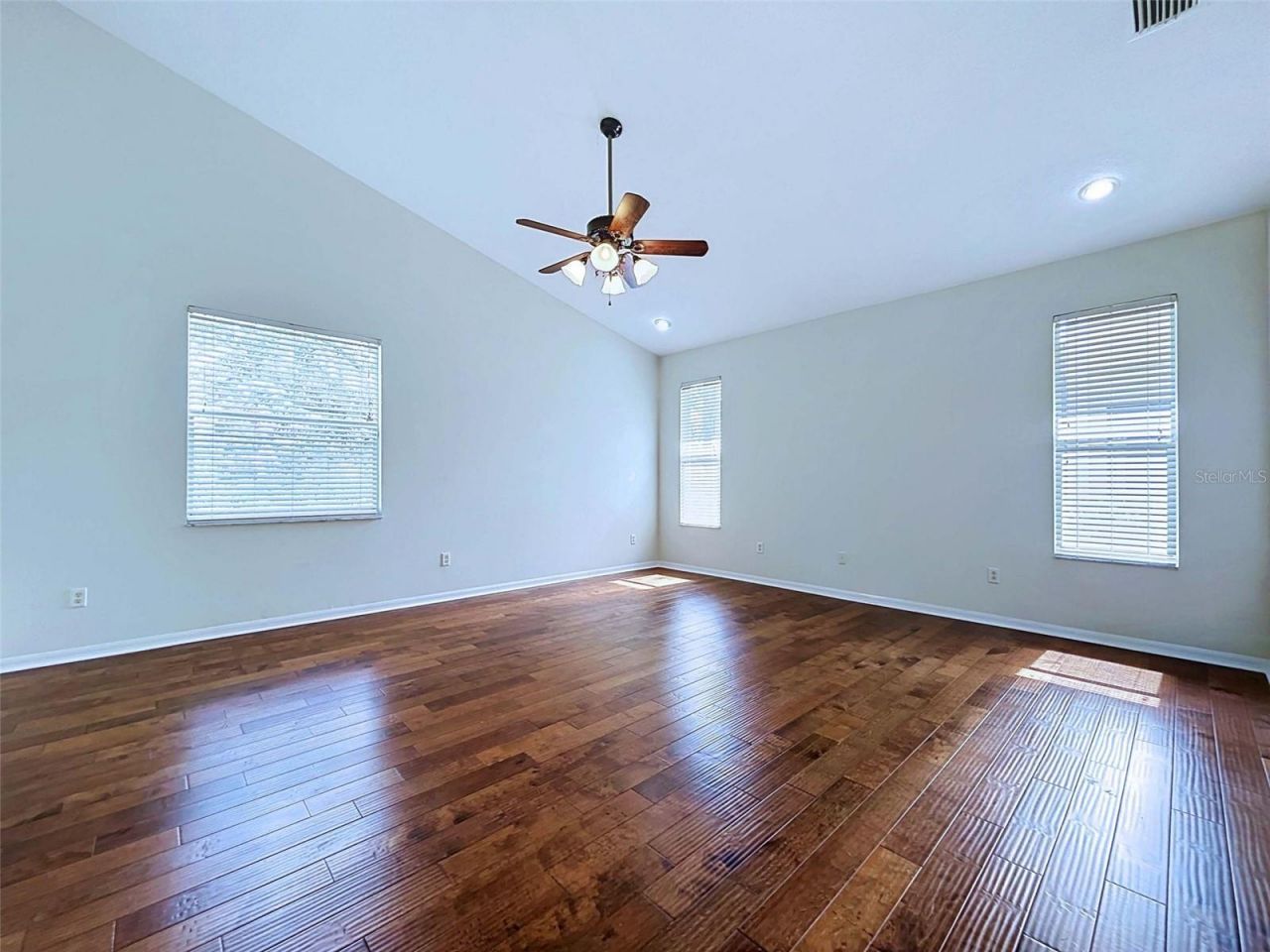 18023 Java Isle Drive , Tampa, FL 33647 Photo