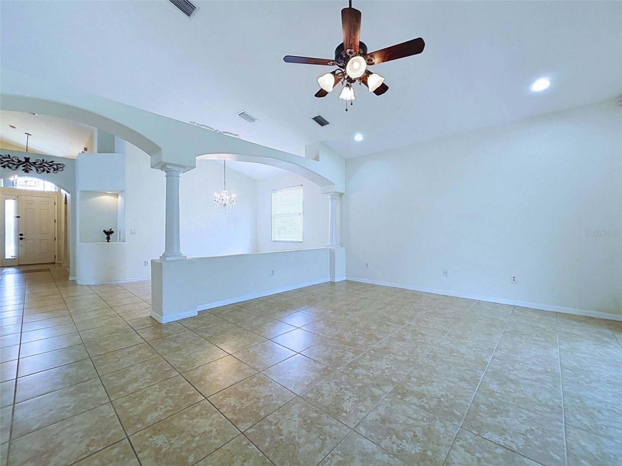 18023 Java Isle Drive , Tampa, FL 33647 Photo