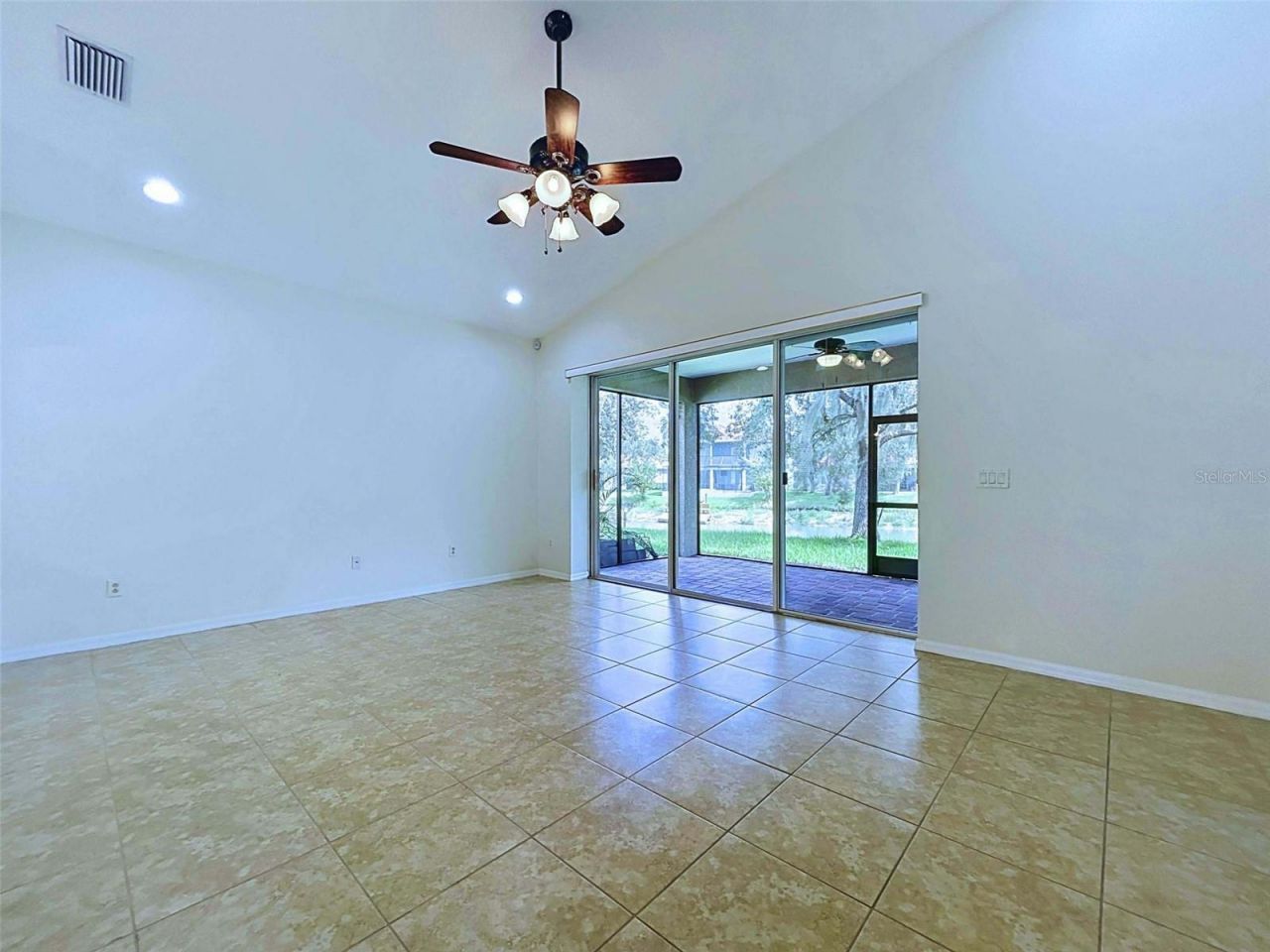 18023 Java Isle Drive , Tampa, FL 33647 Photo