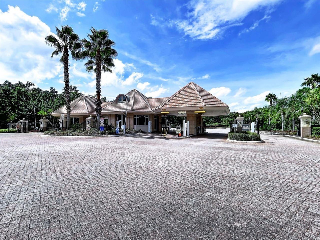 18023 Java Isle Drive , Tampa, FL 33647 Photo