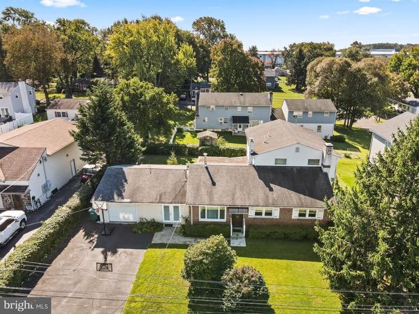 1721 FOURTH STREET, LANGHORNE, PA 19047