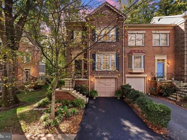 6352 TISBURY DRIVE, BURKE, VA 22015