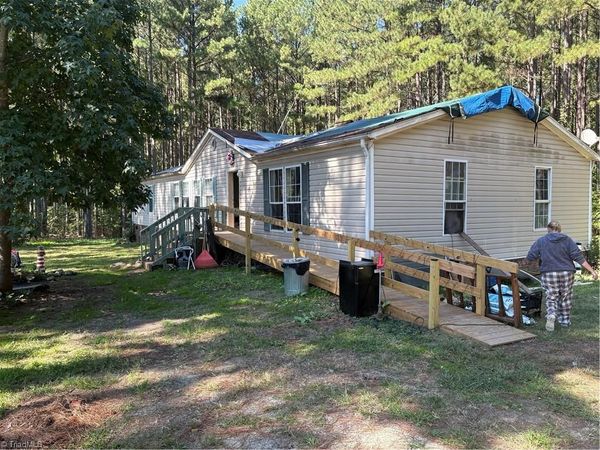 215 Indian Springs Road , Burlington, NC 27217