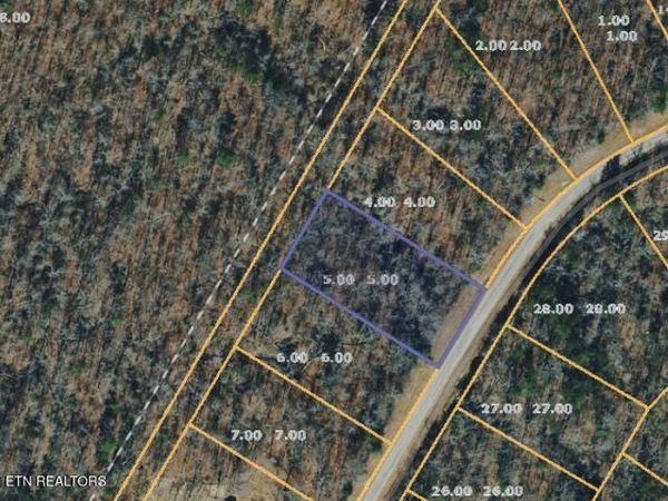 5 Austin Drive, Monterey, TN 38574
