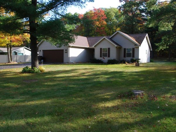1682 Clear Lake Road N, West Branch, MI 48661