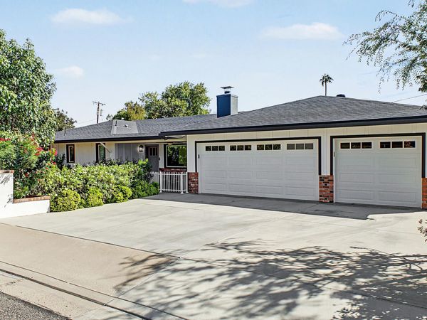 5131 E WELDON Avenue, Phoenix, AZ 85018