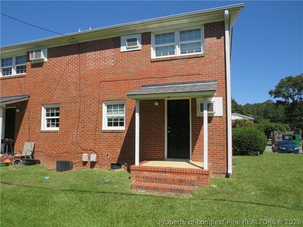 1909 King George Drive, Fayetteville, NC 28303