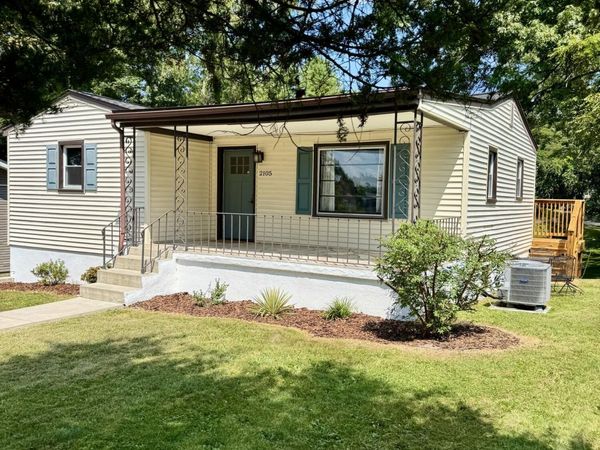 2105 Westfield Street, Bristol, VA 24201