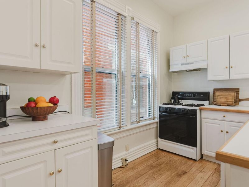 128 W 2nd Avenue, Columbus, OH 43201 Photo 29