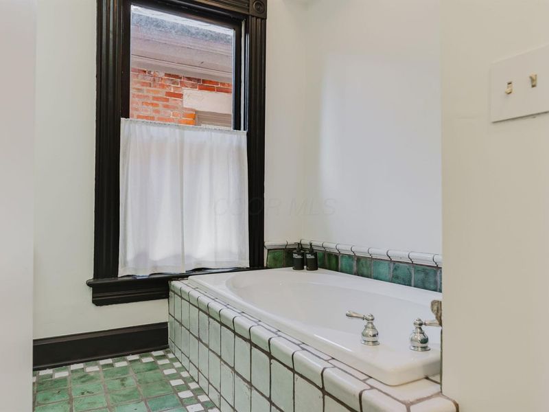 128 W 2nd Avenue, Columbus, OH 43201 Photo 60