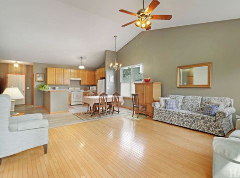 Main Photo