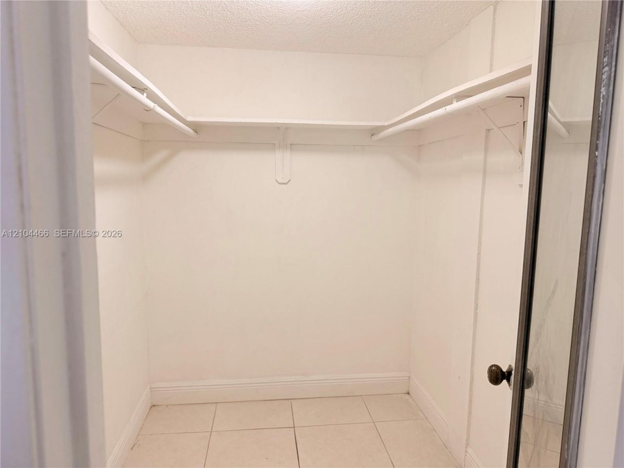 10000 NW 80th Ct, Unit 2227, Hialeah Gardens, FL 33016 Photo