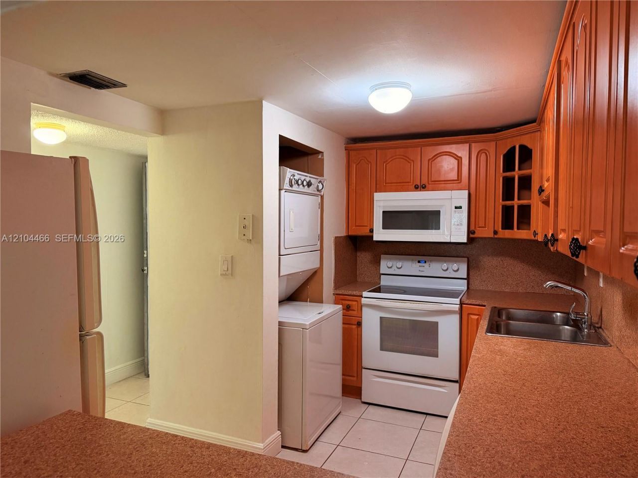 10000 NW 80th Ct, Unit 2227, Hialeah Gardens, FL 33016 Photo