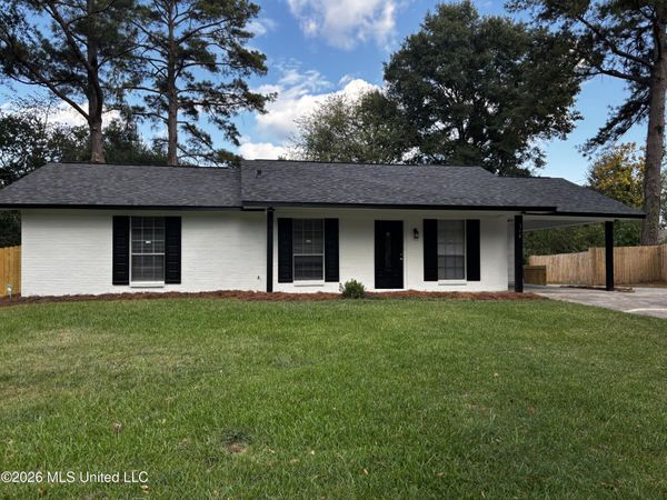 314 Southridge Drive, Ridgeland, MS 39157