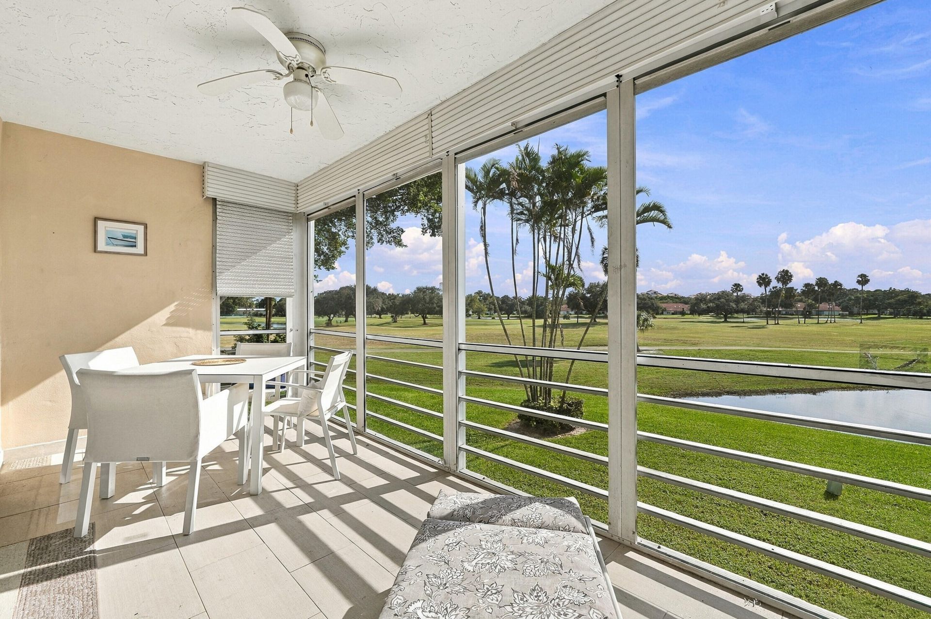 3980 Oaks Clubhouse Drive, Unit 212, Pompano Beach, FL 33069 Photo