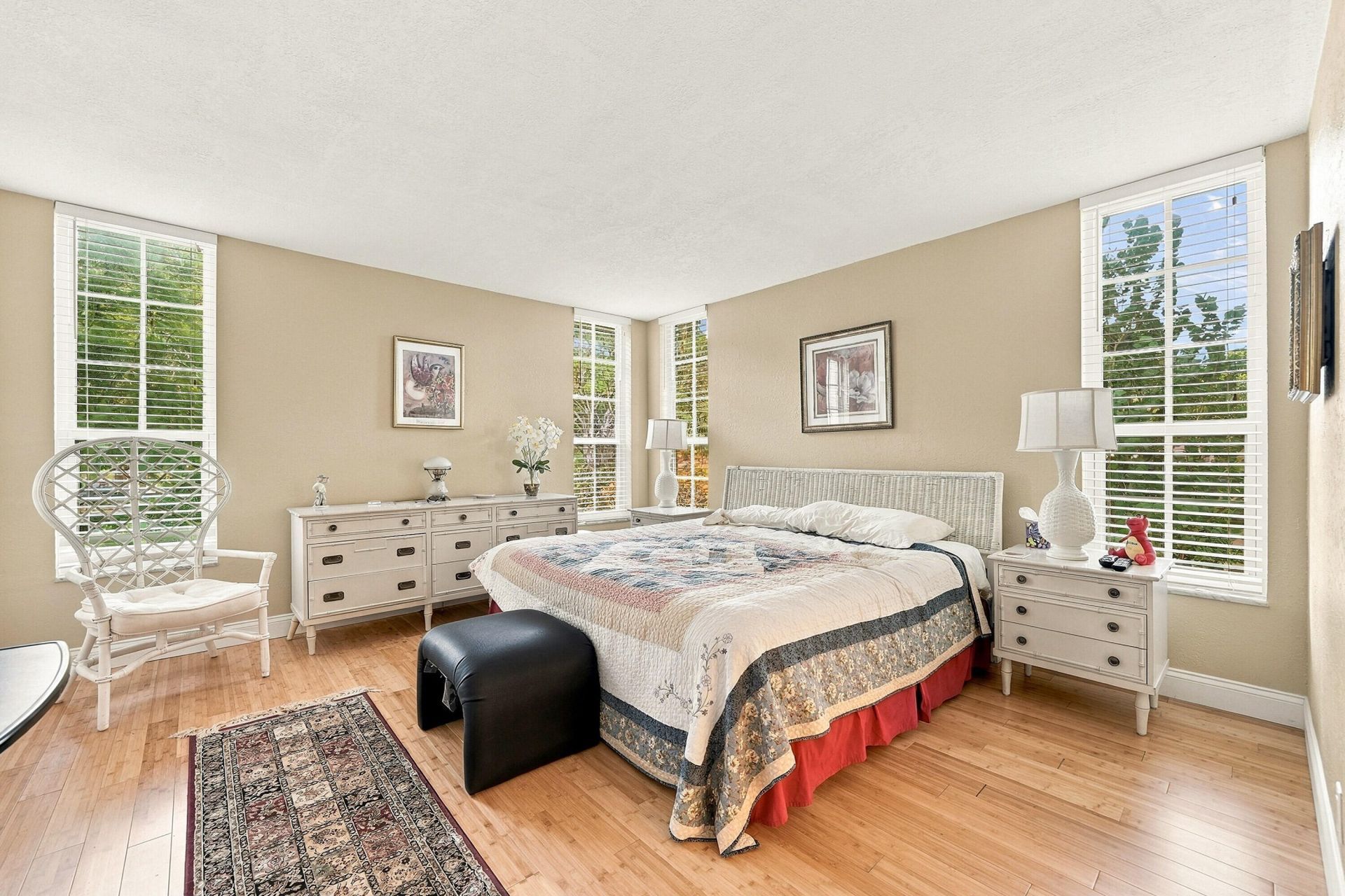 3980 Oaks Clubhouse Drive, Unit 212, Pompano Beach, FL 33069 Photo