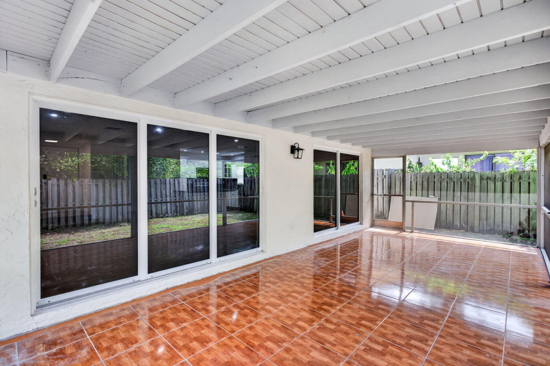 4011 NW 93rd Avenue, Sunrise, FL 33351 Photo