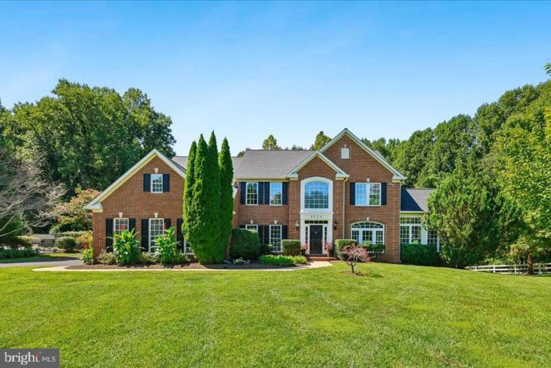 3733 FLINTRIDGE COURT , BROOKEVILLE, MD 20833