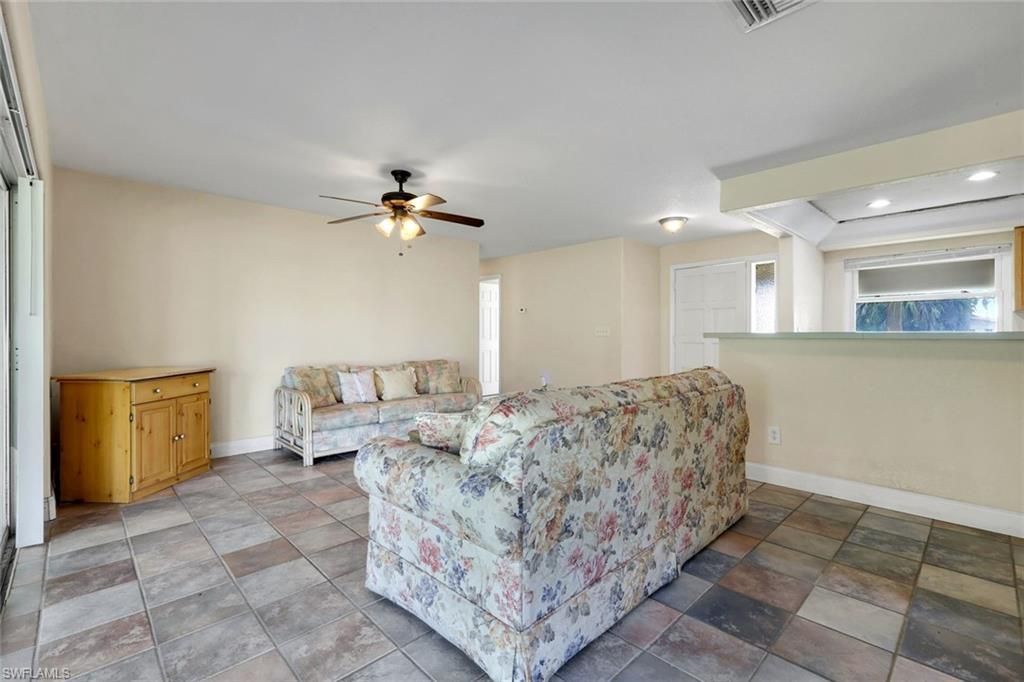 5248 Versaille Ct , Cape Coral, FL 33904 Photo
