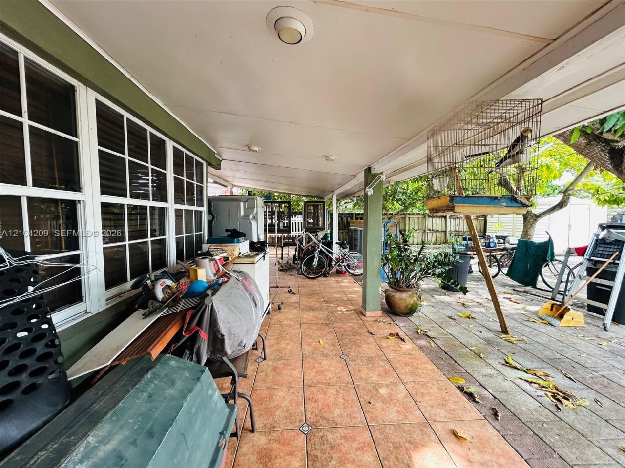 160 W 53rd Ter , Hialeah, FL 33012 Photo