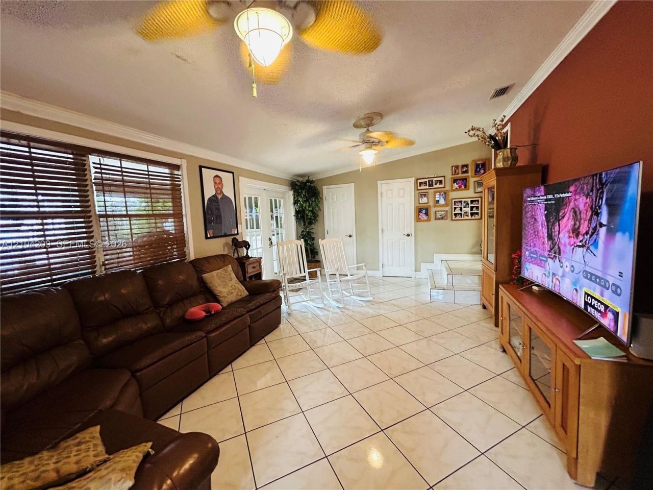 160 W 53rd Ter , Hialeah, FL 33012 Photo