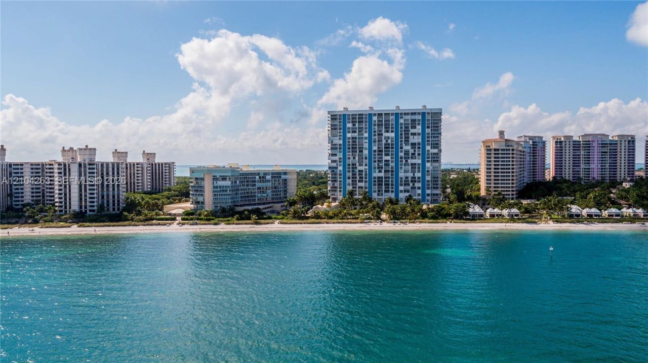 881 Ocean Dr , Unit TH31, Key Biscayne, FL 33149 Photo