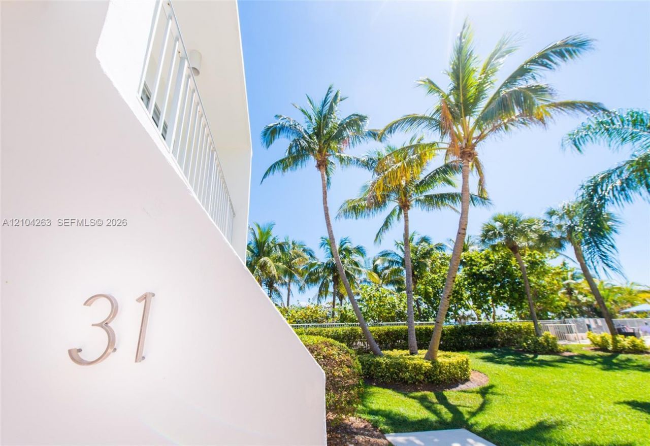 881 Ocean Dr , Unit TH31, Key Biscayne, FL 33149 Photo