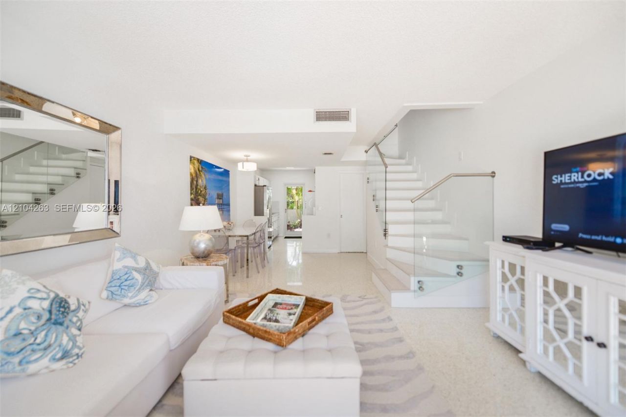 881 Ocean Dr , Unit TH31, Key Biscayne, FL 33149 Photo