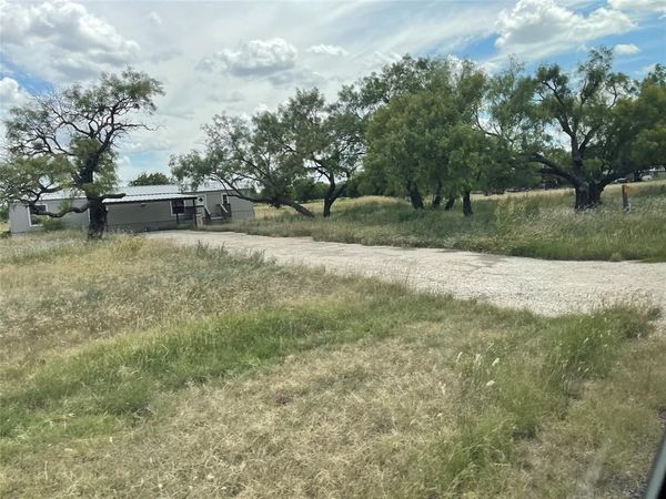 2901 Fm 604, Lawn, TX 79530