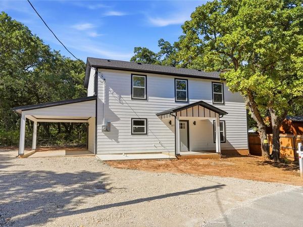 327 Boone, Alvarado, TX 76009