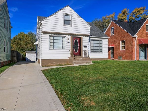 4444 Glenview Road , Warrensville Heights, OH 44128