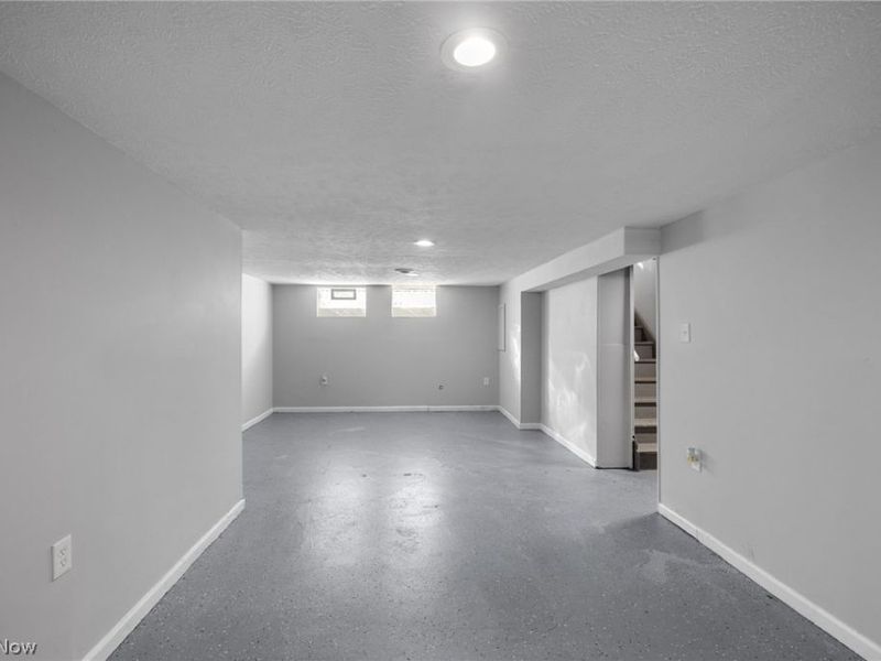 4444 Glenview Road, Warrensville Heights, OH 44128 Photo 5