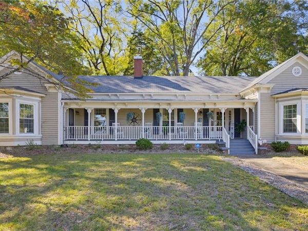 403 2nd Avenue , Mayodan, NC 27027
