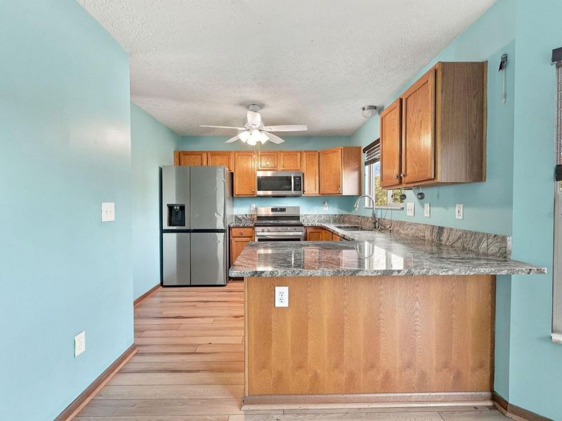 357 Eddington Drive , Pataskala, OH 43062 Photo 16