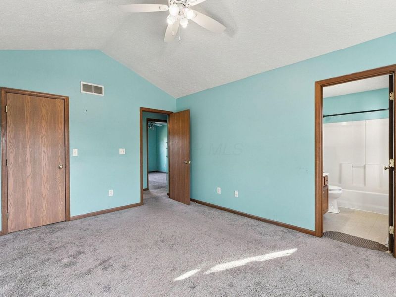 357 Eddington Drive , Pataskala, OH 43062 Photo 37