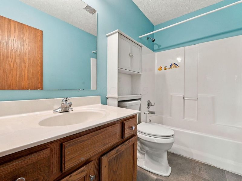 357 Eddington Drive , Pataskala, OH 43062 Photo 41