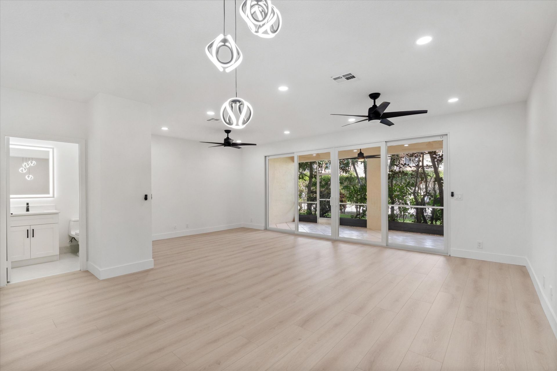 6809 Via Regina, Boca Raton, FL 33433 Photo