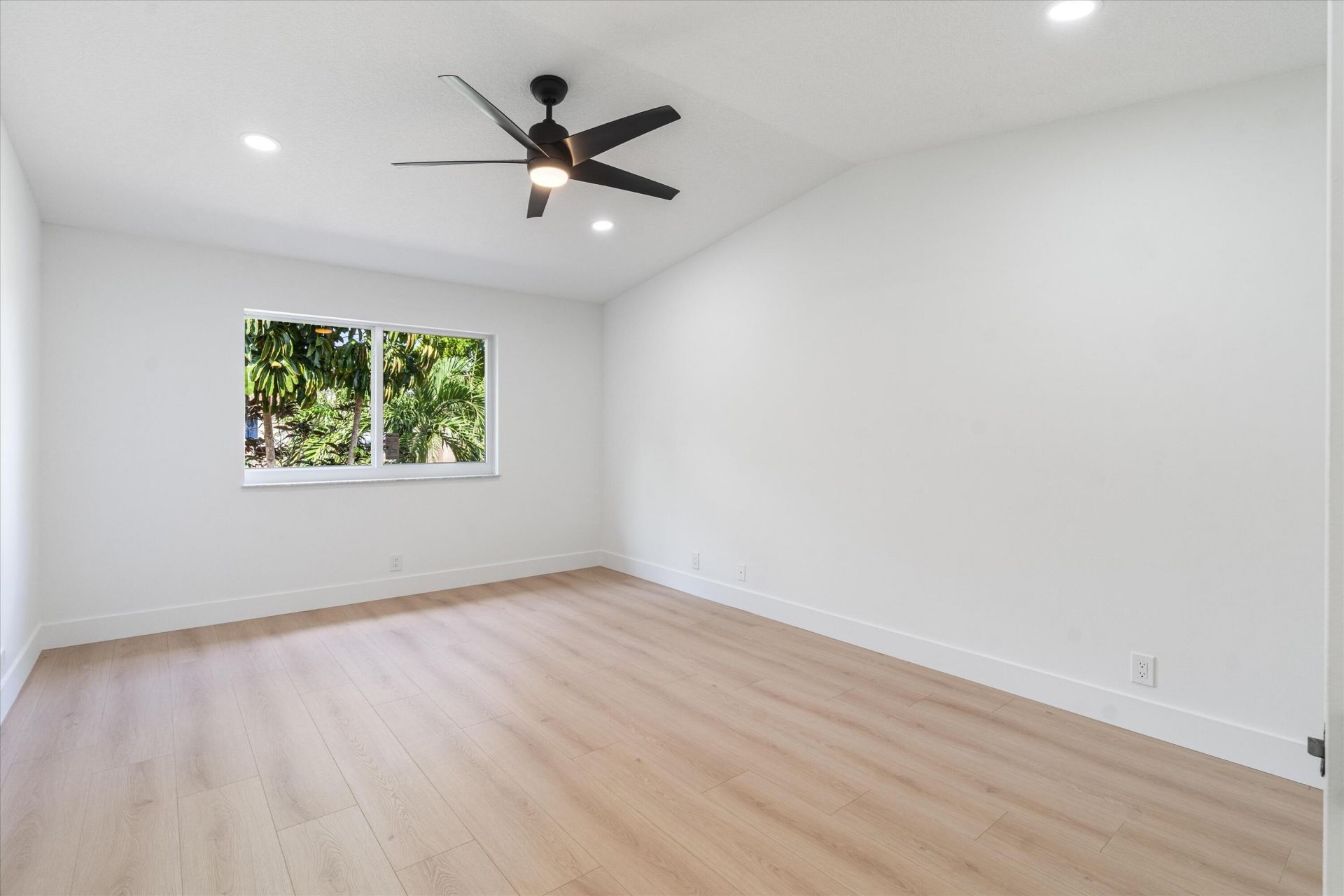 6809 Via Regina, Boca Raton, FL 33433 Photo