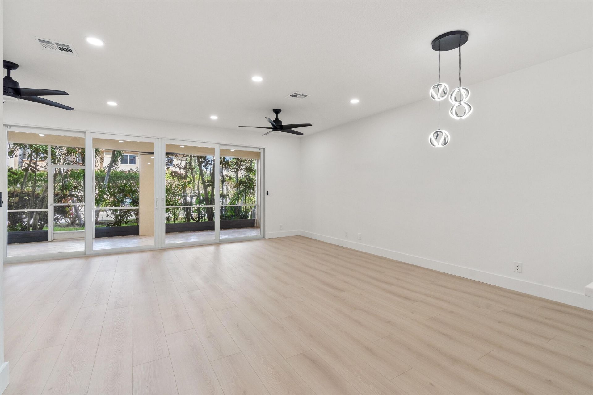 6809 Via Regina, Boca Raton, FL 33433 Photo