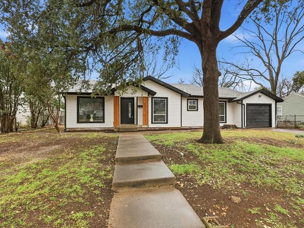 6624 Reeves Street, Richland Hills, TX 76118