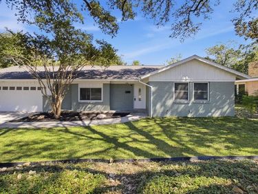 4308 Wedgmont Circle S, Fort Worth, TX 76133