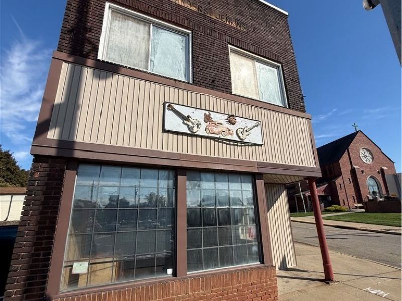 101 N State Street, Girard, OH 44420 Photo 1