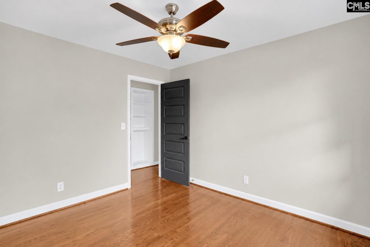 955 Laurie Lane  Photo 21