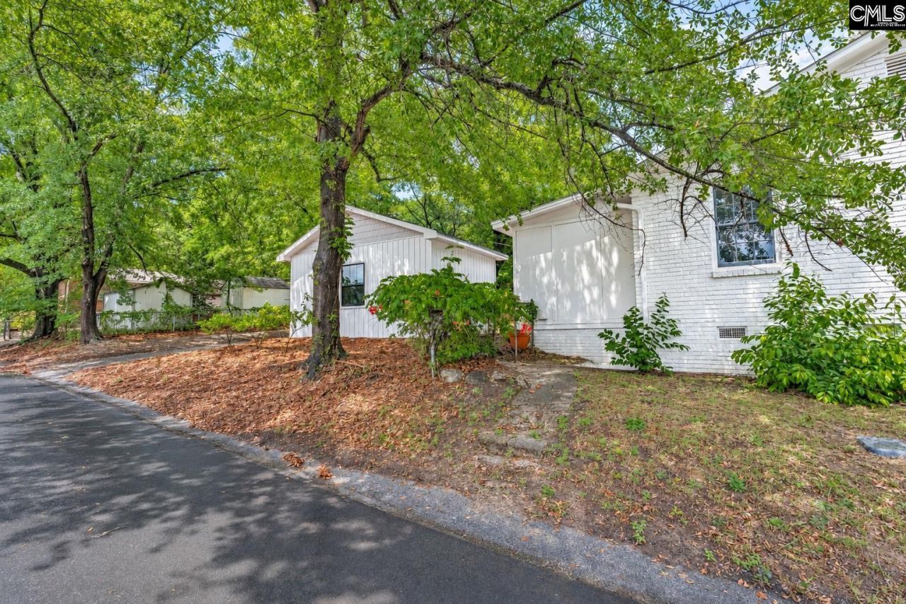 955 Laurie Lane  Photo 28