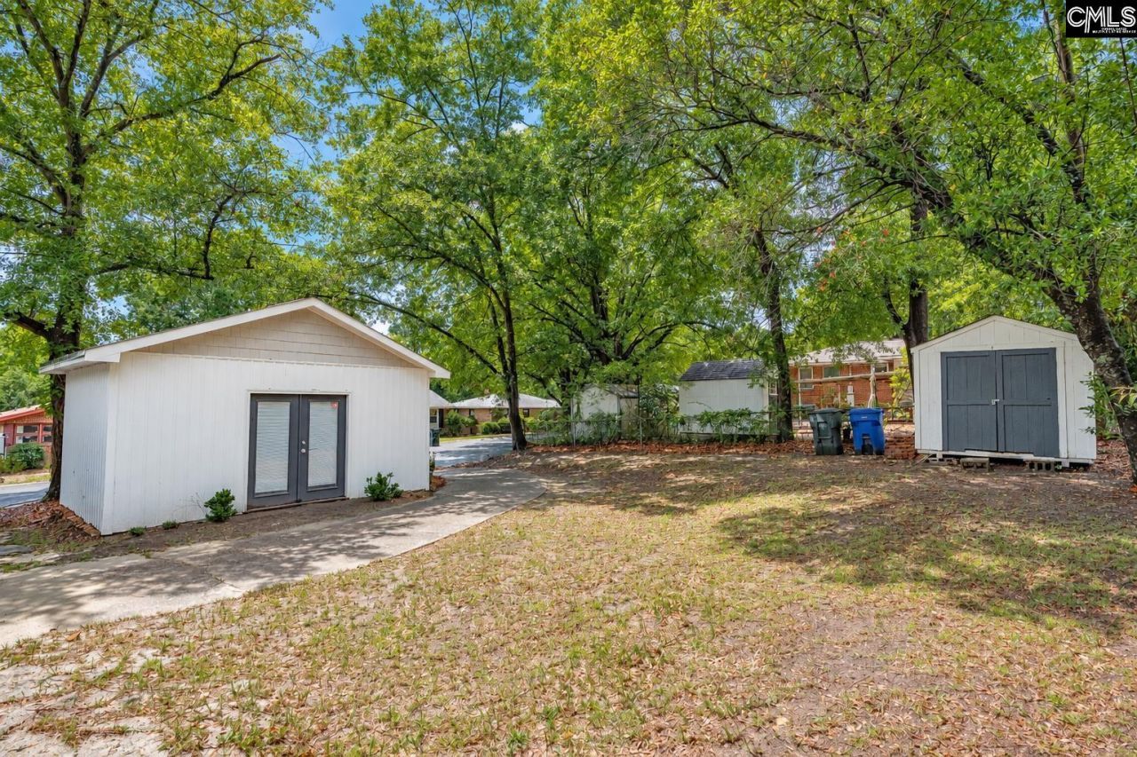 955 Laurie Lane  Photo 33