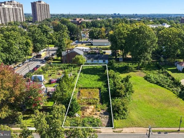 5241 SEMINARY ROAD, ALEXANDRIA, VA 22311