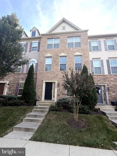 9505 SMITHVIEW PLACE, LANHAM, MD 20706